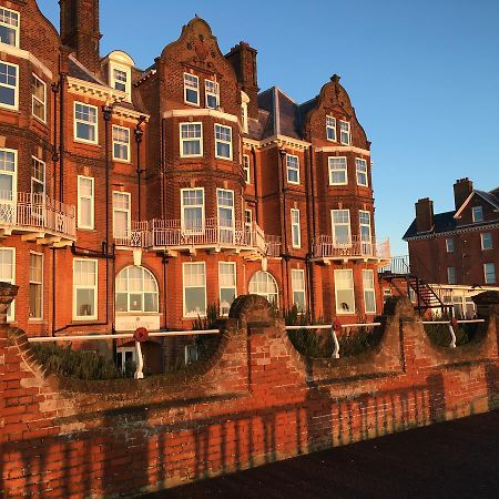 Hotel Victoria Lowestoft Kültér fotó