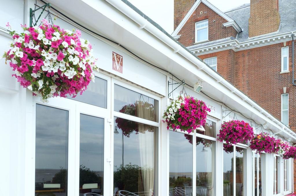Hotel Victoria Lowestoft Kültér fotó