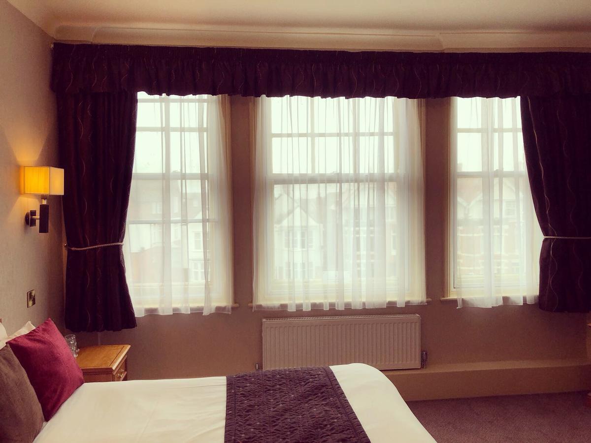 Hotel Victoria Lowestoft Kültér fotó