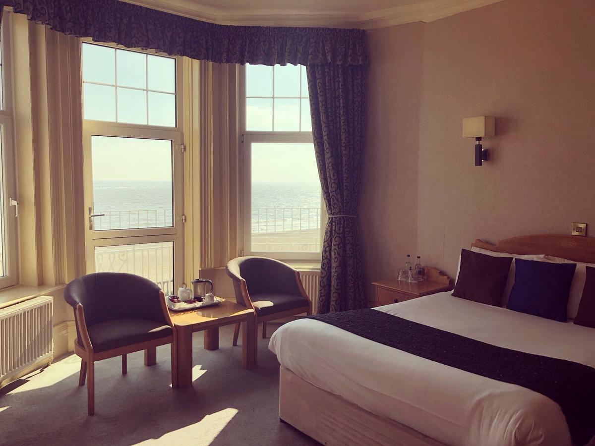 Hotel Victoria Lowestoft Kültér fotó