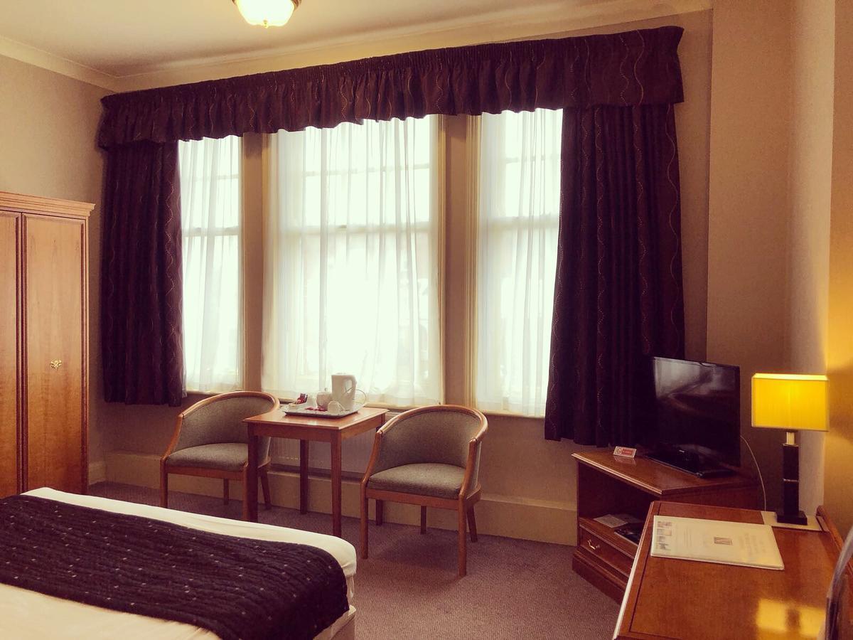 Hotel Victoria Lowestoft Kültér fotó