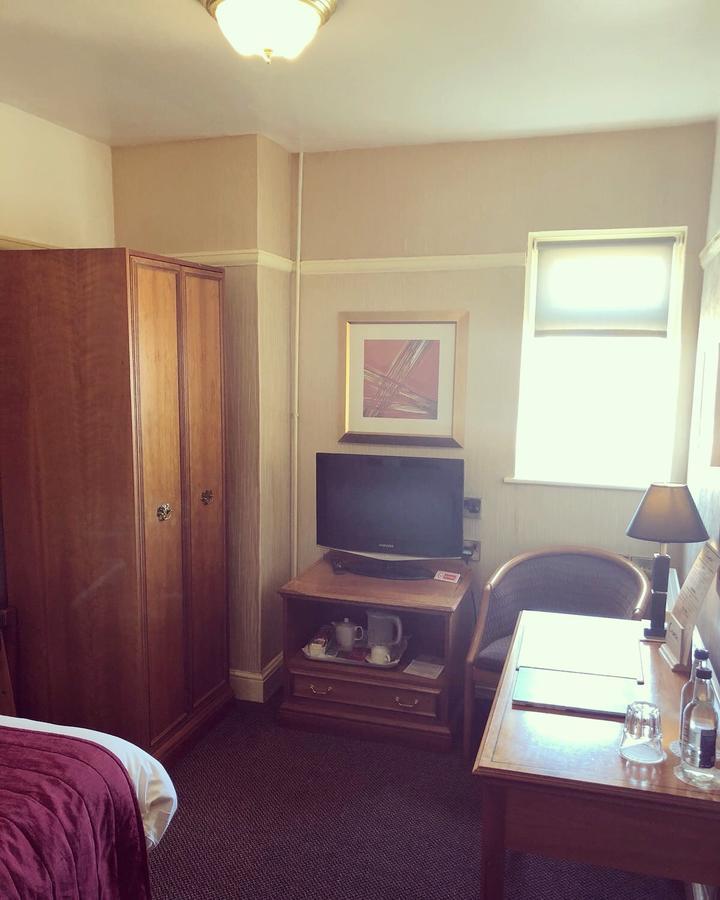 Hotel Victoria Lowestoft Kültér fotó