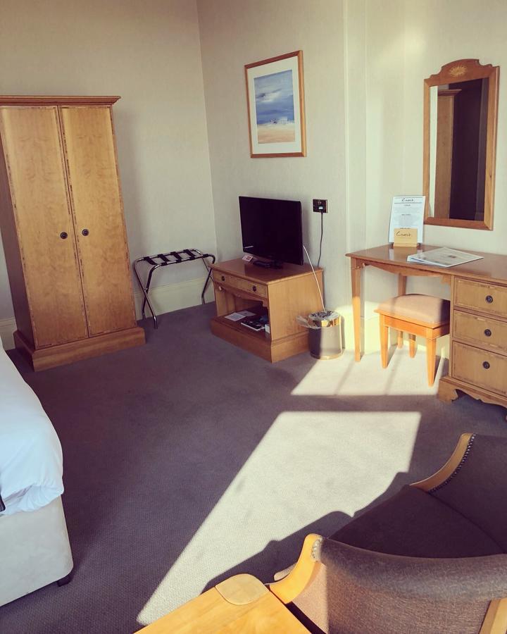 Hotel Victoria Lowestoft Kültér fotó