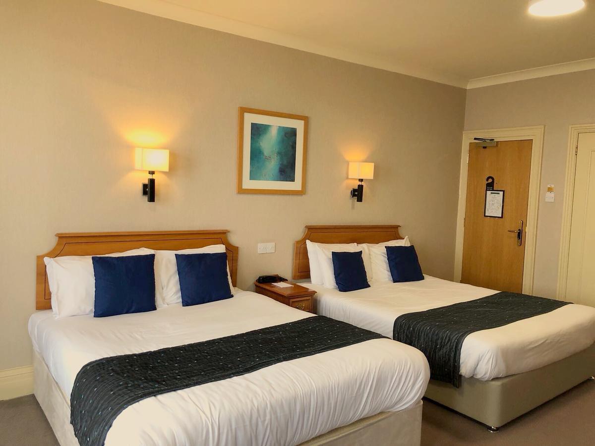 Hotel Victoria Lowestoft Kültér fotó