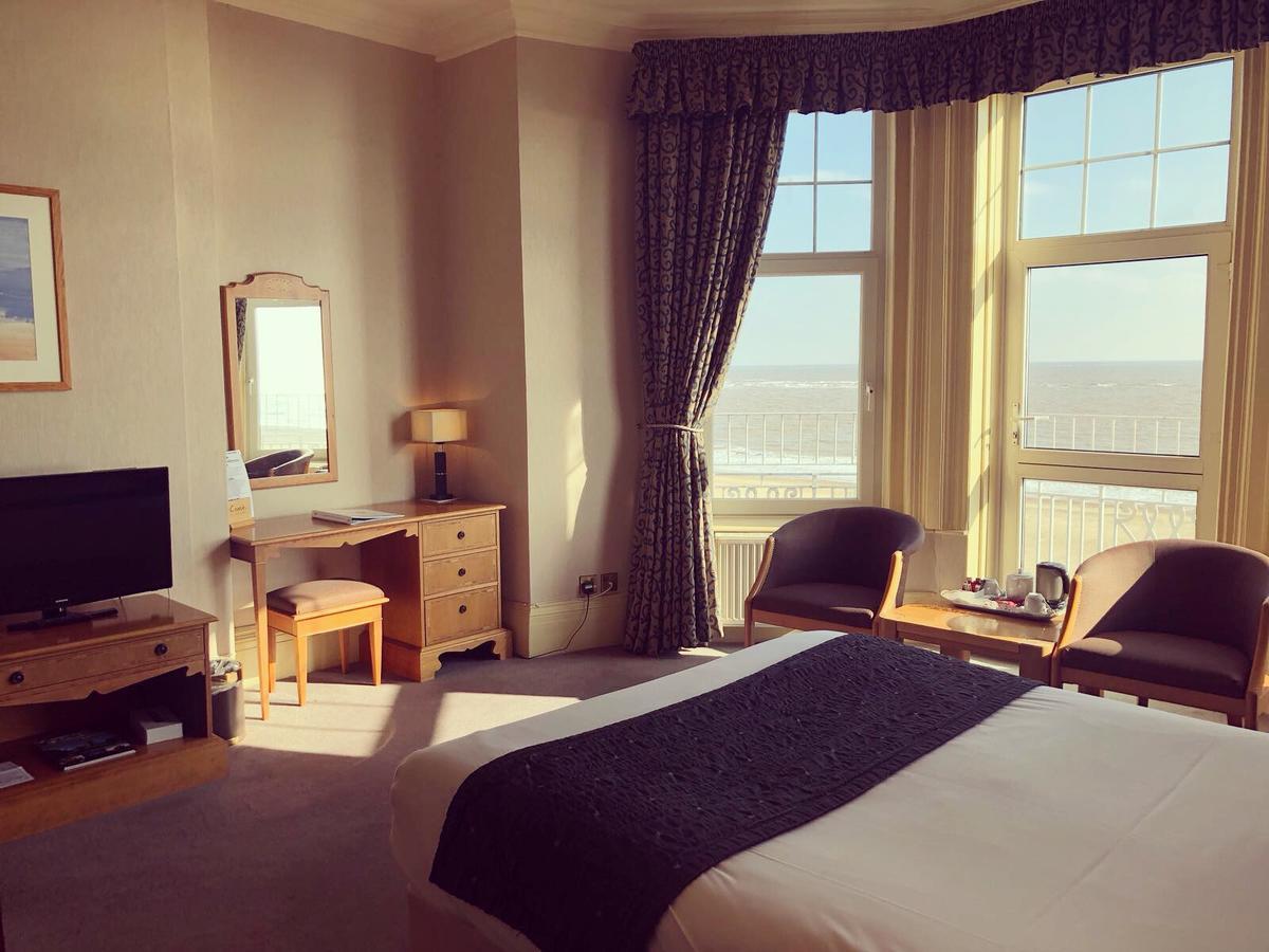 Hotel Victoria Lowestoft Kültér fotó