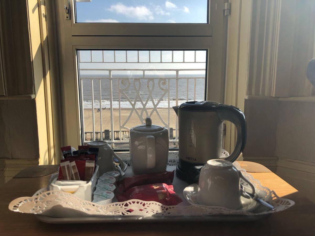 Hotel Victoria Lowestoft Kültér fotó